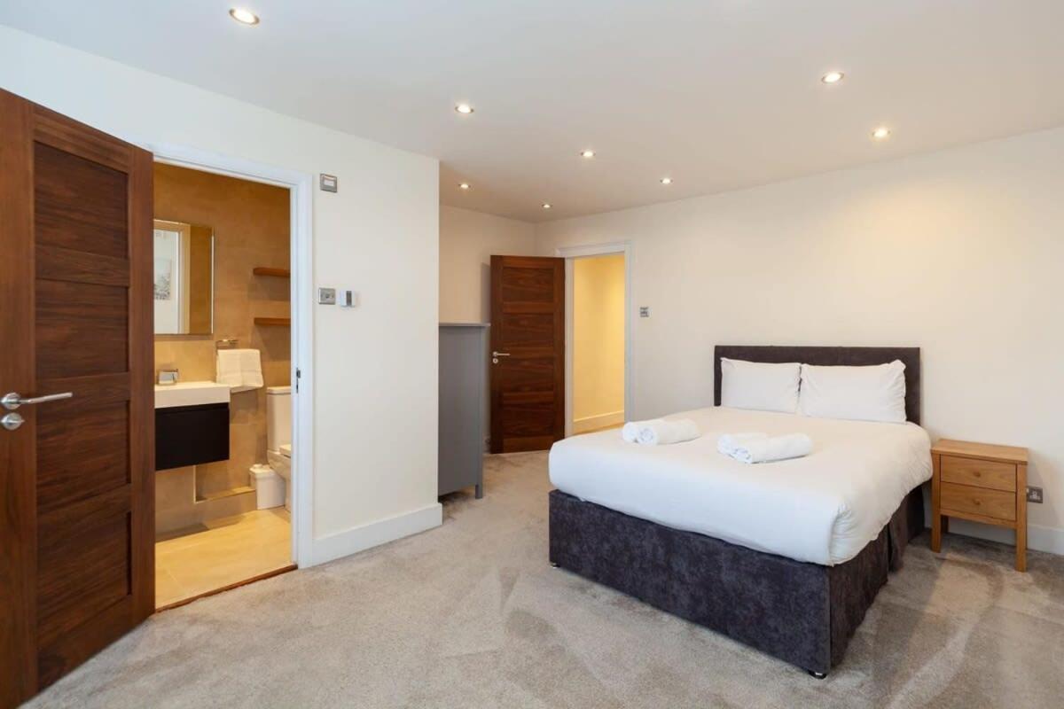 Spacious 2 Bedroom Maisonette In Stratford London Exterior foto